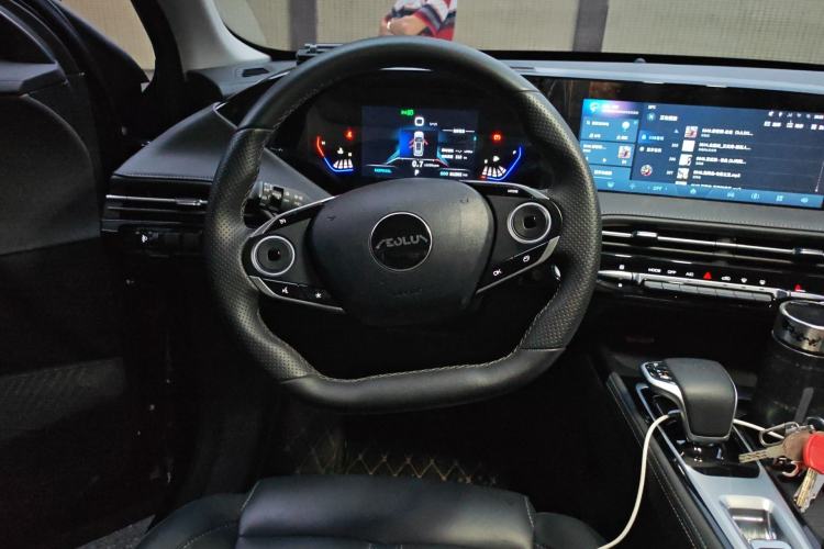 Used Dongfeng Aeolus Huge 2024 Mach Power 1.5T Luxury Model Steering Wheel