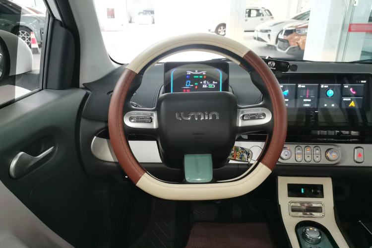 Used CHANGAN Lumin 2022 155 km – Refreshingly Sweet Edition Steering Wheel