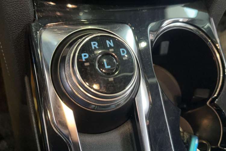 Used Ford Escape 2020 EcoBoost 245 Two-Wheel-Drive Titanium Edition