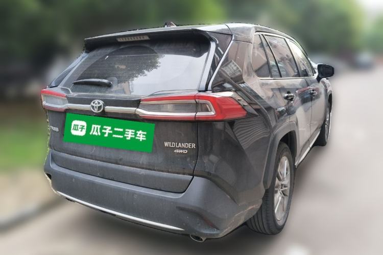 Used Toyota Wildlander 2022 2.0L CVT 4x4 Luxury PLUS Edition