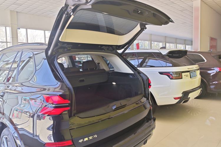 Used BMW X5 2023 xDrive 30Li Luxury M Sport Night Edition Package
