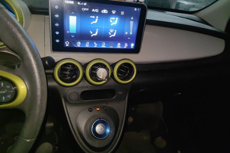 Used ORA Black Cat 2021 301 km Basic Version
