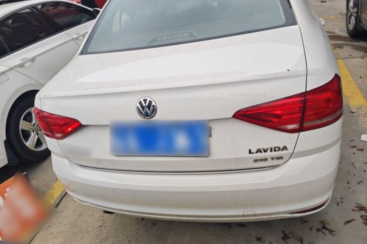 Used Volkswagen Lavida 2017 1.6L Automatic Comfort Edition Rear