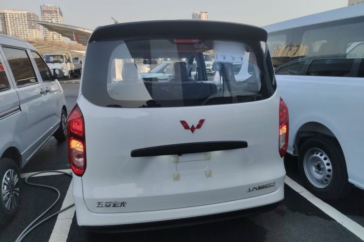 Used Wuling Hongguang New Energy 2025 Extended-Range Hybrid 50 km Standard Version
