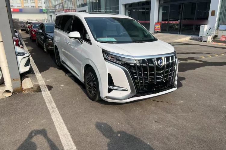 Used Denza D9 2022 DM-i 970 Four-Wheel Drive Flagship Model