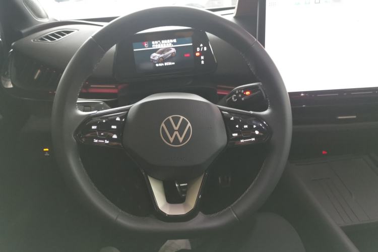 Used Volkswagen ID.UNYX 2024 Pro Long-Range Version Steering Wheel