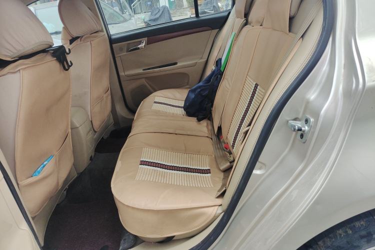 Used Roewe 350 2013 350C 1.5L Automatic Xunyue Edition Left Rear Seat