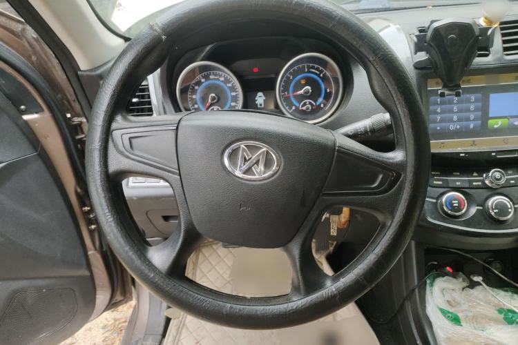 Used JDMC T7 2015 2.8T Two-Wheel-Drive Comfort Version with Extended Wheelbase JE493ZLQ4CB