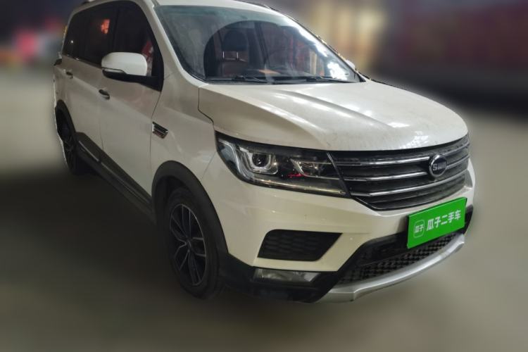 Used SWM X3 2017 1.5T Manual Fashion Model
