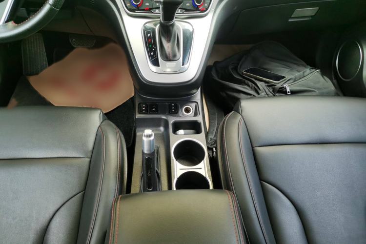 Used Haval H6 2015 Sport Edition 1.5T Automatic Two-Wheel Drive Luxury Model