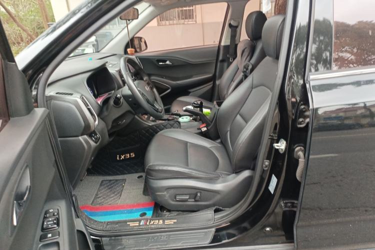 Used Hyundai ix35 2019 2.0L Automatic 2WD Zhiyong·Changxiang Edition China VI Standard
