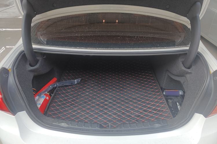 Used BMW 3 Series 2017 320Li Fashion Model
