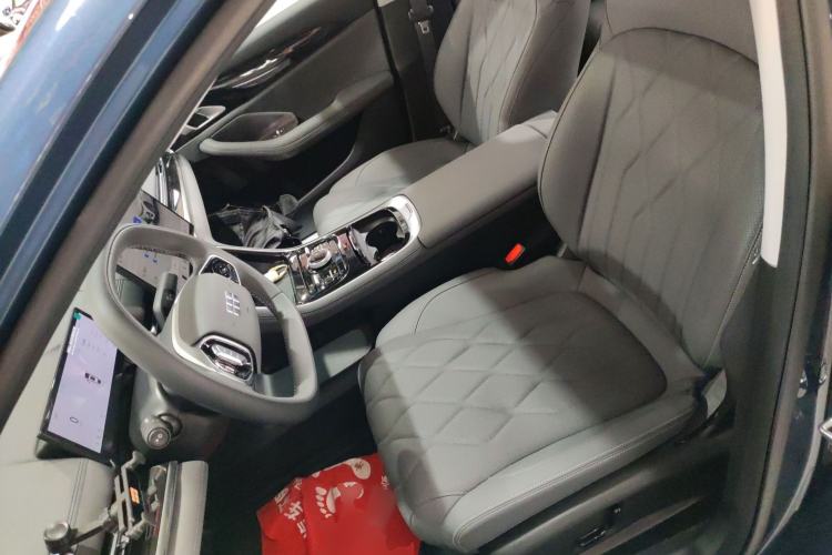 Used Geely Galaxy A7 2025 Model EM-i 150km Exploration+ Edition Left Front Seat