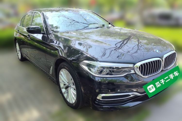 Used BMW 5 Series 2020 530Li Luxury Edition Premium Package Front Right 45 Deg