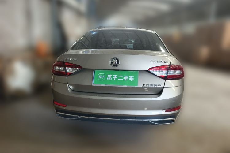 Used Skoda Octavia 2018 1.6L Automatic Luxury Edition