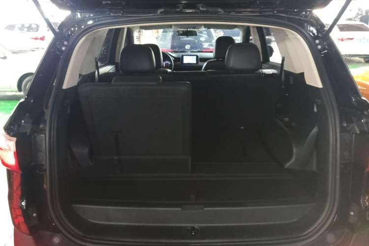 Used Dongfeng Fengon S560 2021 Revised 1.5T CVT Elite Version Trunk