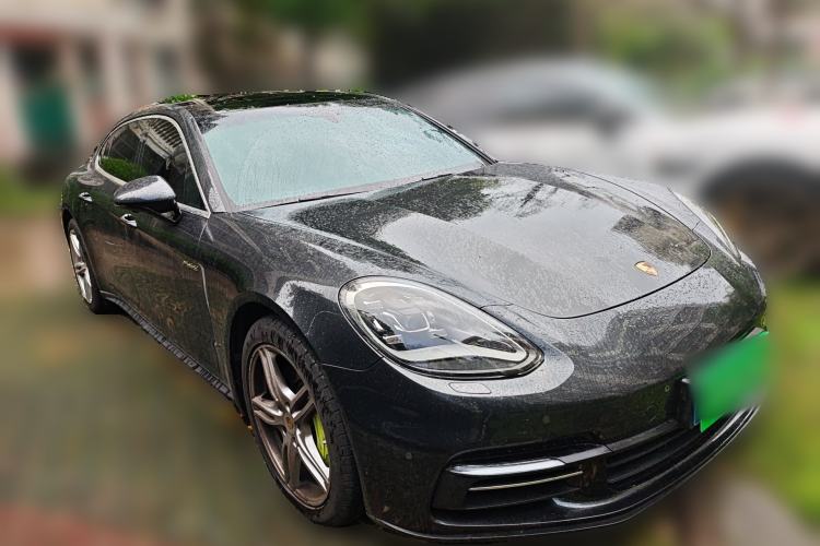 Used Porsche Panamera 2017 Panamera 4 E-Hybrid Executive Long Wheelbase 2.9T Front Right 45 Deg