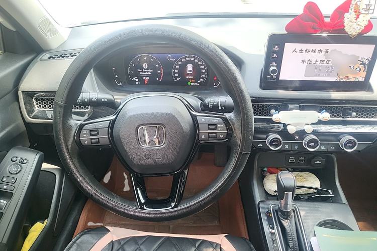 Used Honda Civic 2023 240TURBO CVT Dynamic · Center Stage Special Edition