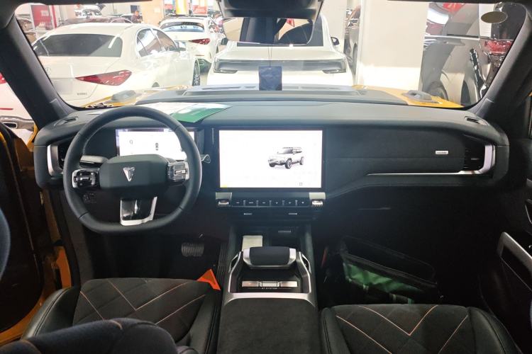 Used Deepal G318 2025 Worry-Free Cross-Country Edition Four-Wheel Drive Distant Mountains Version