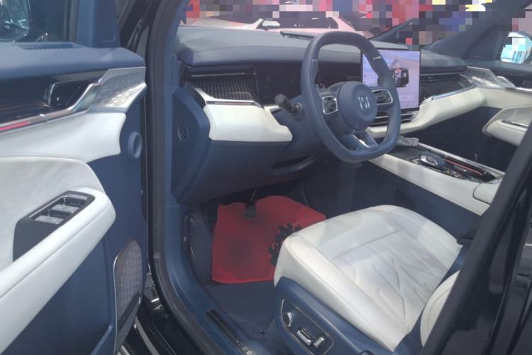 Used Zeekr 009 2024 Six-Seat Executive Version 4WD 108 kWh