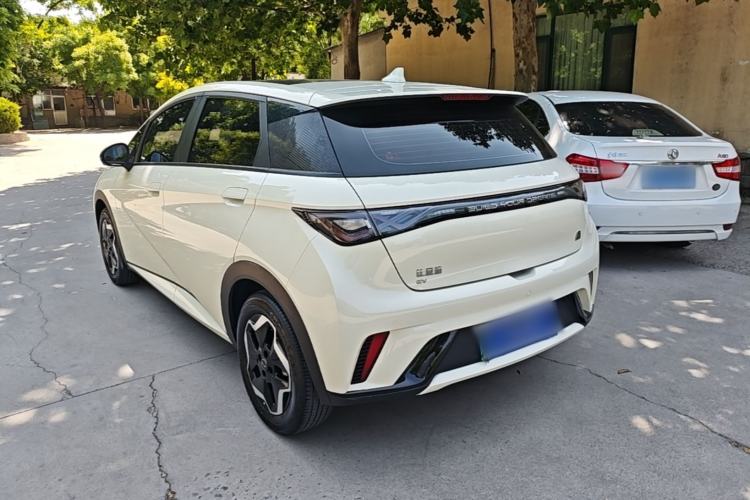 Used BYD Dolphin 2021 405 km Fashion Edition
