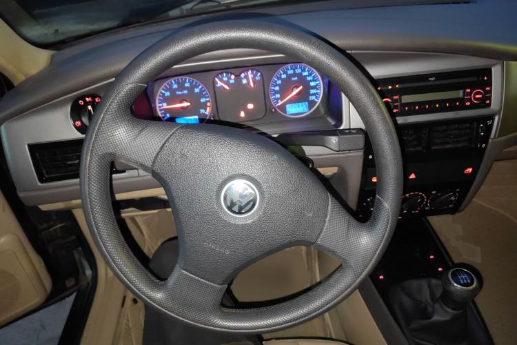 Used Volkswagen Santana Vista 2008 1.8L Manual Sishang Model