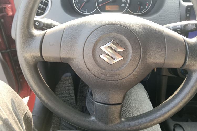 Used Suzuki Swift 2014 1.5L Automatic Fashion Edition
