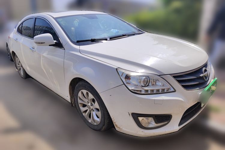 Used Haima M8 2017 1.8T Automatic Model Front Right 45 Deg