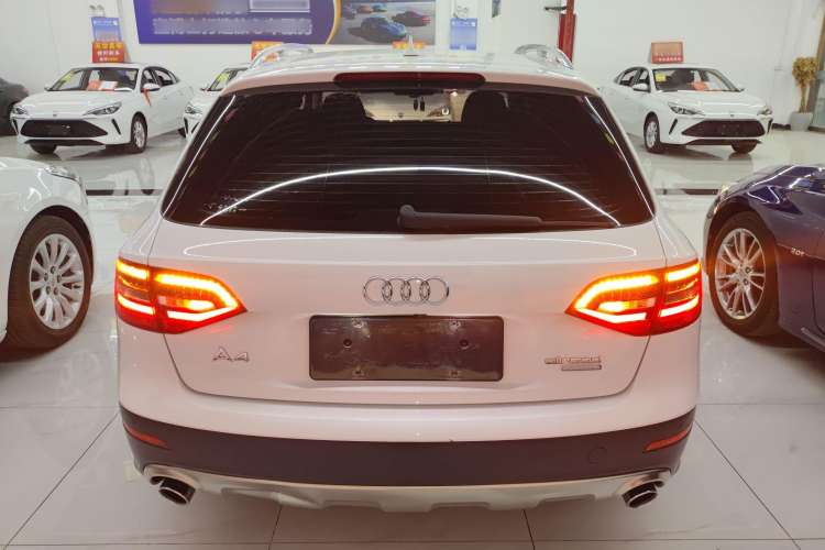 Used Audi A4 2014 40 TFSI allroad quattro plus version