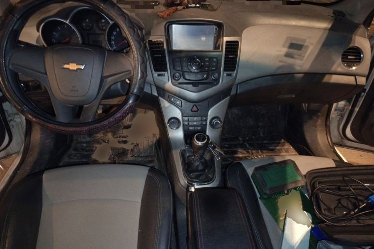 Used Chevrolet Cruze 2013 1.6L SL Sunroof Edition MT
