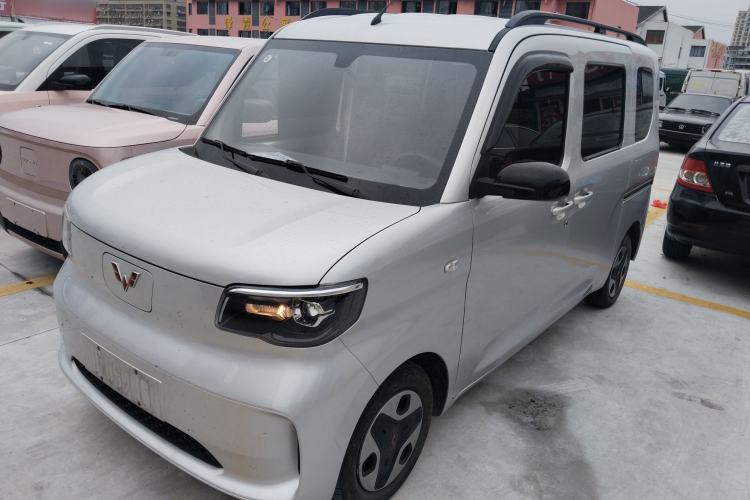 Used Wuling Zhiguang New Energy 2025 Model 305km Ambitious Edition