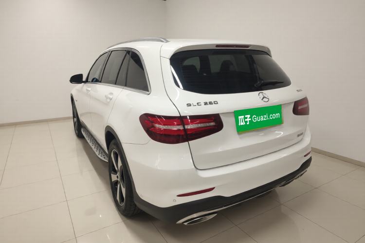Used Mercedes-Benz GLC 2018 GLC 260 4MATIC Luxury Model
