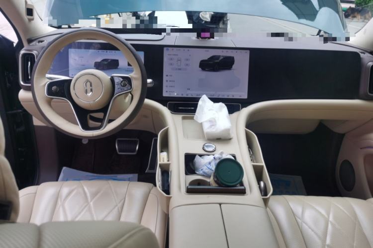 Used Hima AITO M9 2024 Range-Extended Ultra Version 42 kWh 6-Seater Model Center Console