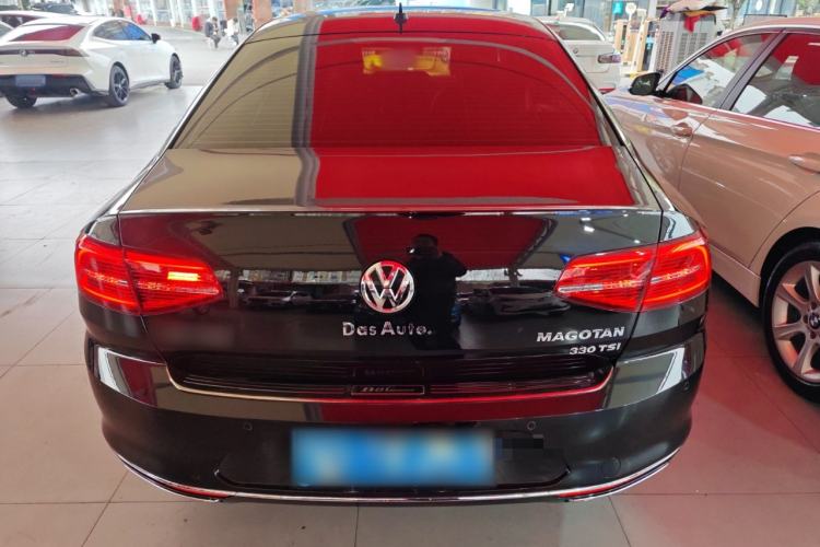 Used Volkswagen Magotan 2019 330TSI DSG Luxury Version China VI Standard