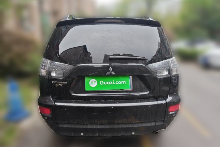 Used Mitsubishi Outlander 2012 Kijang 2.0 Urban Navigation Edition Rear