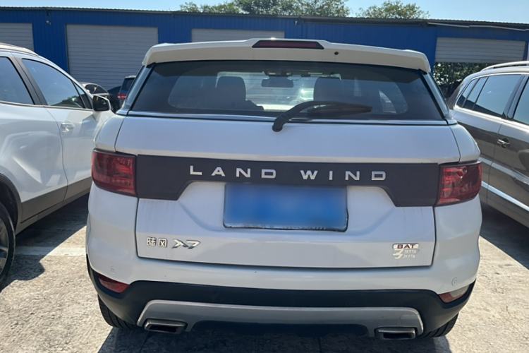 Used Land X7 2015 2.0T Panoramic Luxury Edition