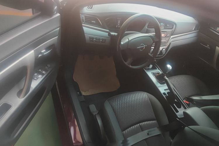 Used Haima M6 2017 1.6L Manual Comfort Model Driver Seat