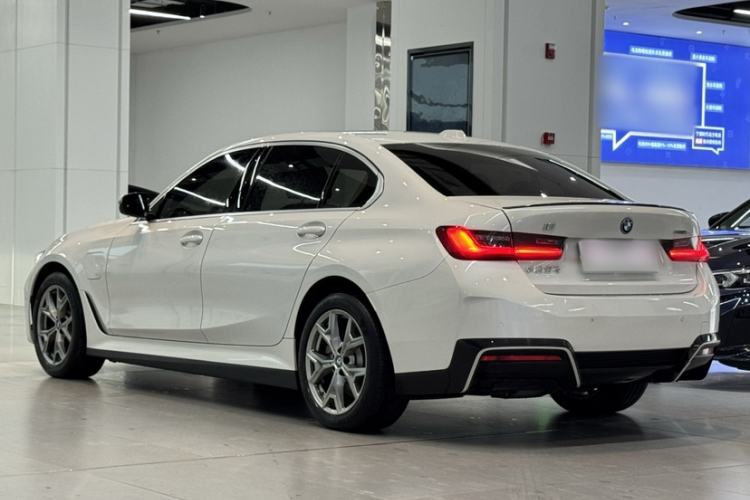 Used BMW i3 2024 eDrive 35 L
