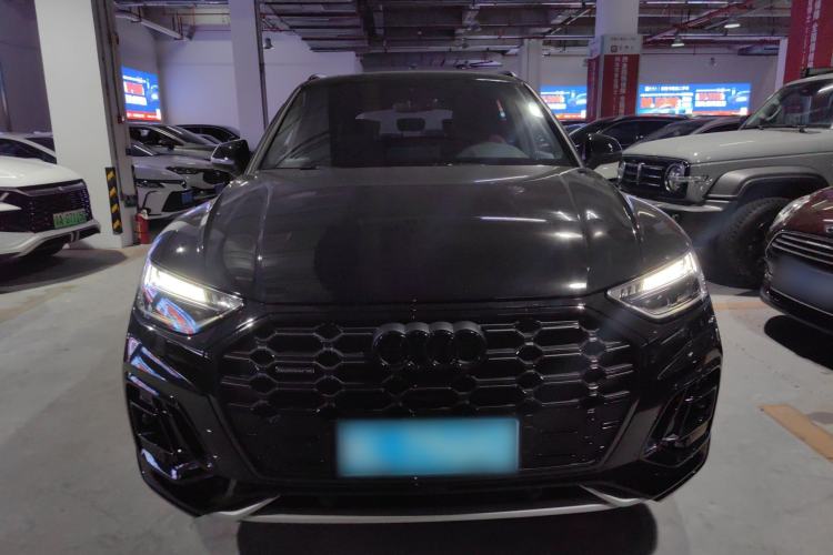 Used Audi Q5L 2025 quattro 45th Anniversary Edition 40 TFSI Luxury Dynamic Model
