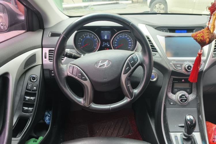 Used Hyundai Elantra (5th Generation / Langdong) 2013 1.6L Automatic Luxury Model