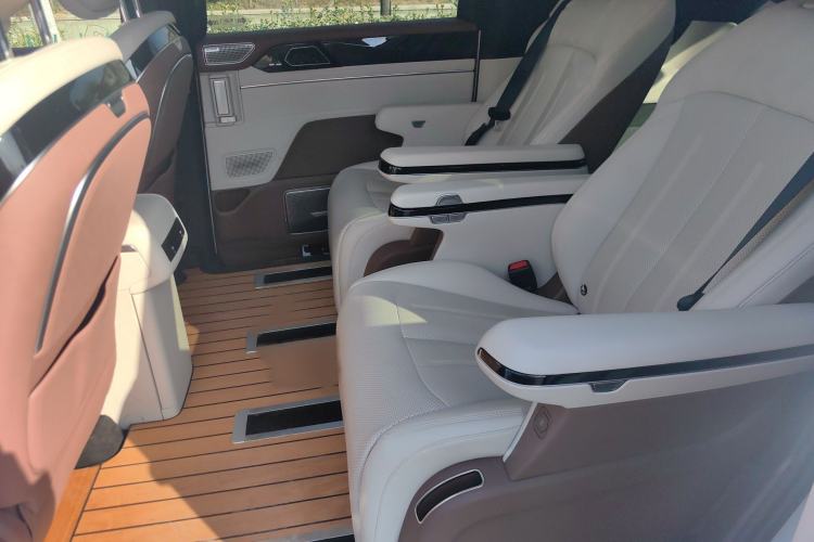 Used BYD Xia 2025 DM-i 1.5T 180km Excellence Model
