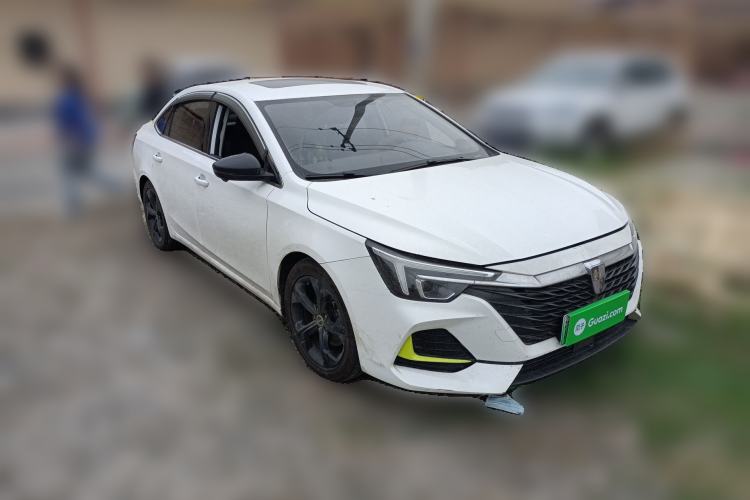 Used Roewe i6 MAX New Energy 2020 1.5T PHEV Sporty Cool Edition Front Right 45 Deg