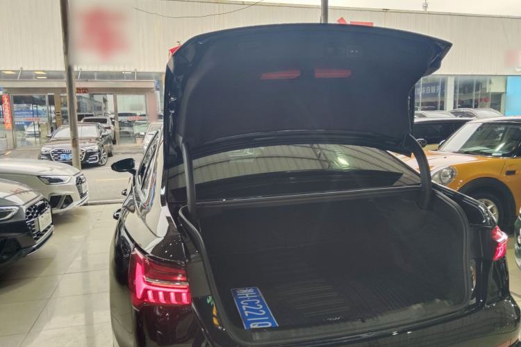 Used Audi A6L 2023 Revised Edition 45 TFSI quattro Prestige Dynamic Version Trunk