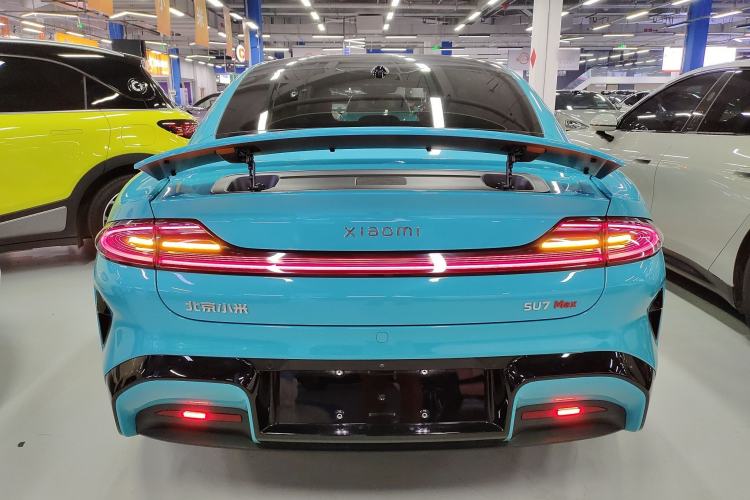 Used Xiaomi Auto SU7 2024 Four-Wheel Drive Ultra-Long Range Advanced Intelligent Driving Max Edition Rear
