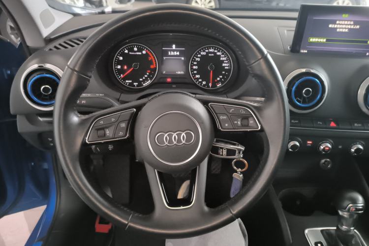 Used Audi A3 2020 Limousine 35 TFSI Fashion Edition China VI Emission Standard
