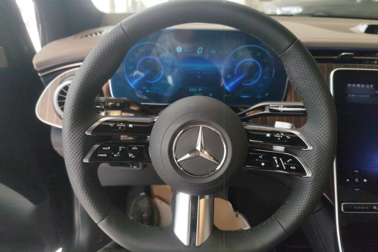 Used Mercedes-Benz EQE SUV 2024 500 4MATIC Luxury Edition Steering Wheel
