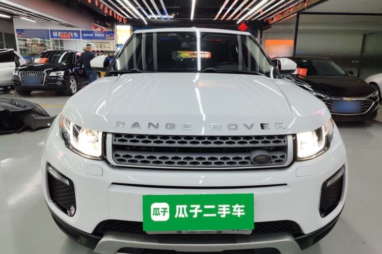 Used Land Rover Range Evoque 2018 240 PS SE Smart Brilliance Edition Front