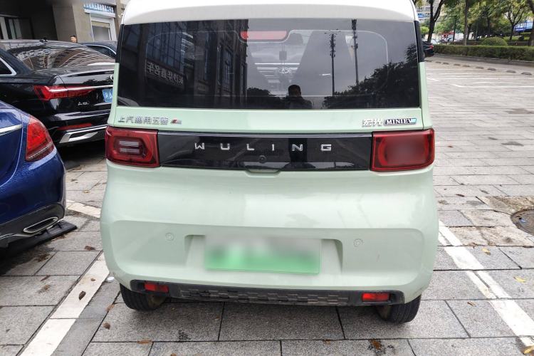 Used Wuling Hongguang MINIEV 2021 Macaron Premium Model – Lithium-NMC