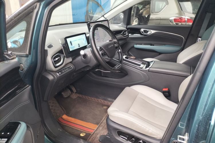 Used AION V 2022 Plus 70 Executive Edition Ternary Lithium