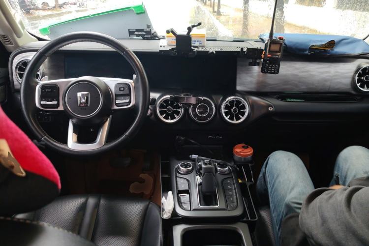 Used Tank 300 2021 Off-Road Edition 2.0T Conqueror Center Console